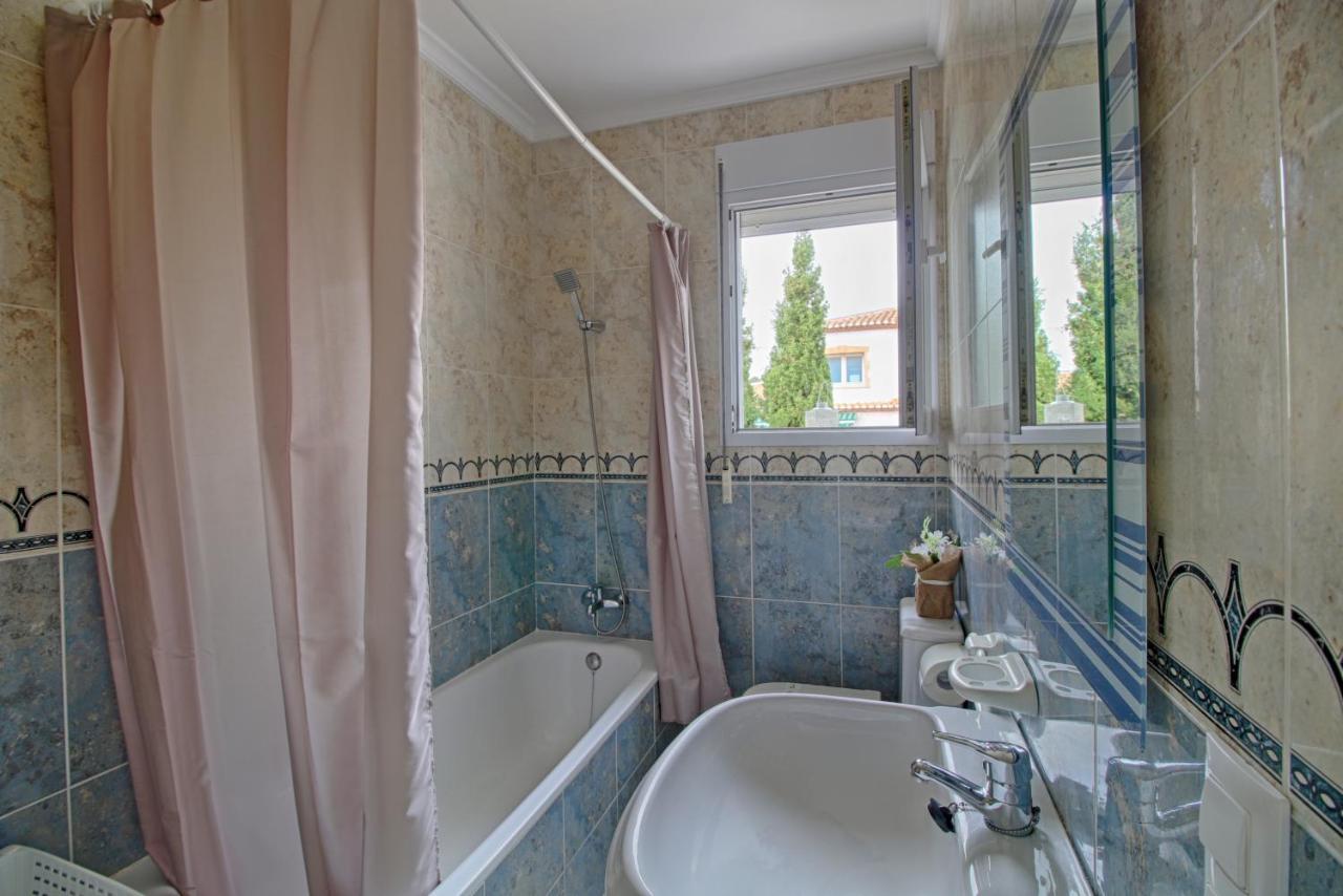 קלפה Holiday Villa Garduix מראה חיצוני תמונה