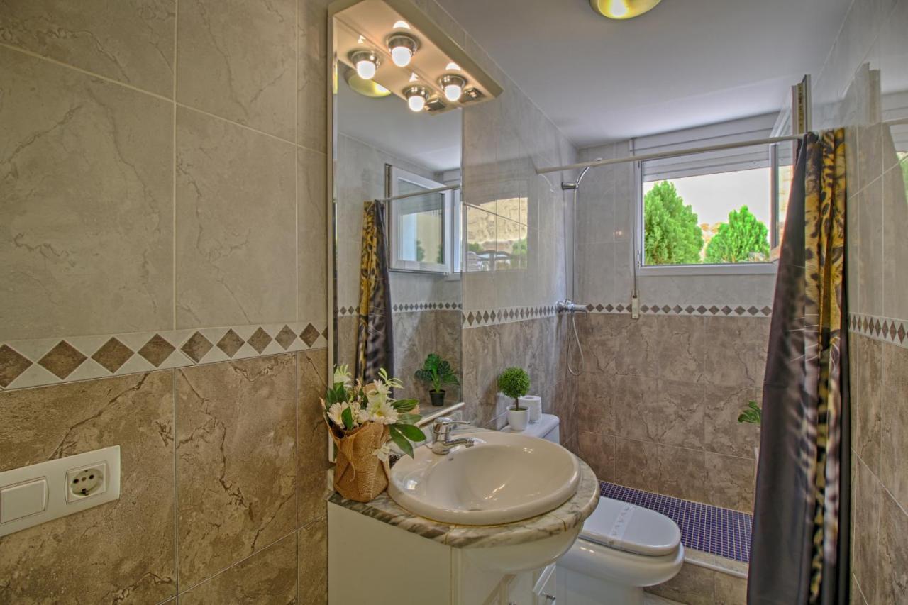 קלפה Holiday Villa Garduix מראה חיצוני תמונה