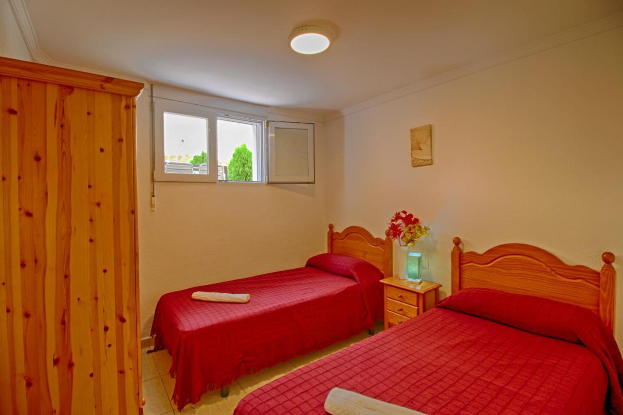 קלפה Holiday Villa Garduix מראה חיצוני תמונה